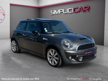 Mini hatch r56 184 ch cooper s a toit ouvrant clim auto aides au stationnement garantie 12 mois occasion barberey simplicicar...