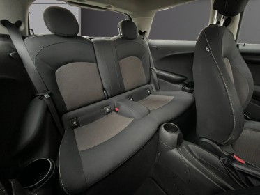 Mini cooper 1.6 90ch garantie 12 mois occasion simplicicar toulon ouest simplicicar simplicibike france