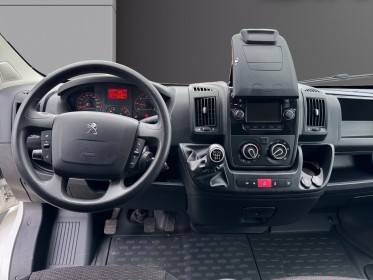 Peugeot boxer fourgon tole 335 l2h2 bluehdi 140 ss asphalt occasion simplicicar coeur d'yvelines - auto expo 78 simplicicar...