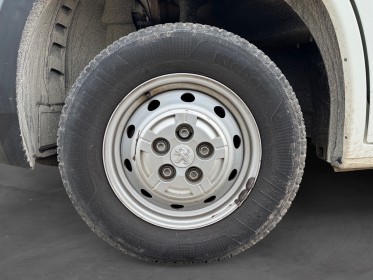 Peugeot boxer fourgon tole 335 l2h2 bluehdi 140 ss asphalt occasion simplicicar coeur d'yvelines - auto expo 78 simplicicar...