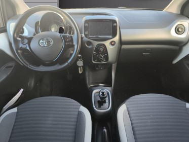 Toyota aygo 1.0 vvt-i x-shift x-play - garantie 12 mois occasion parc voitures beauvais simplicicar simplicibike france