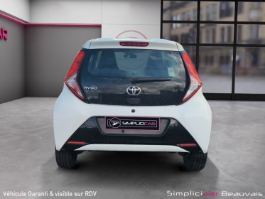 Toyota aygo 1.0 vvt-i x-shift x-play - garantie 12 mois occasion parc voitures beauvais simplicicar simplicibike france
