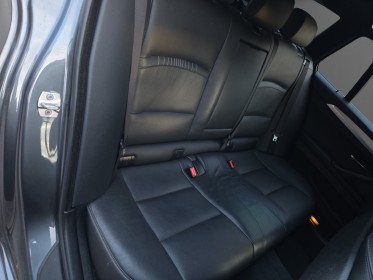 Bmw serie 5 touring f11 lci 520d xdrive 190 ch luxury a / caméra 360 / 4 pneus neufs / toit ouvrant occasion simplicicar...