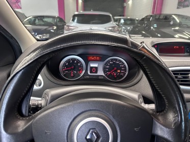 Renault clio iii 1.6 16v 110 garantie 12 mois occasion simplicicar villebon-sur-yvette simplicicar simplicibike france