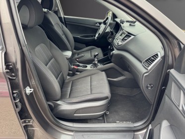 Hyundai tucson 1.7 crdi 115 2wd creative attelage régulateur cliamtisation garantie 12 mois occasion barberey simplicicar...