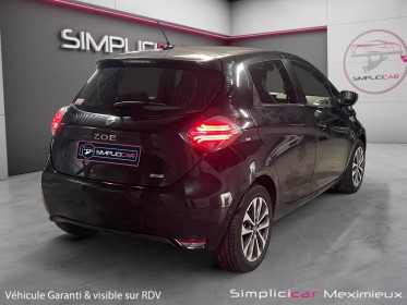 Renault zoe r135 intens cable de recharge inclus batterie en location garantie 12 mois occasion simplicicar meximieux...