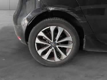 Renault zoe r135 intens cable de recharge inclus batterie en location garantie 12 mois occasion simplicicar meximieux...