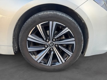 Toyota corolla hybride my22 122h design régulateur de vitesse garantie 12 mois occasion simplicicar mery-sur-oise...