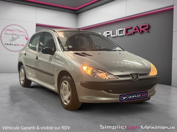 Peugeot 206 1.4i xt boite automatique climatisation garantie 12 mois occasion simplicicar meximieux simplicicar simplicibike...