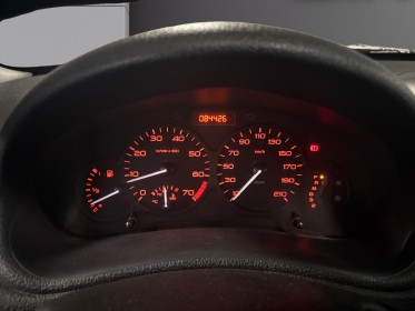 Peugeot 206 1.4i xt boite automatique climatisation garantie 12 mois occasion simplicicar meximieux simplicicar simplicibike...