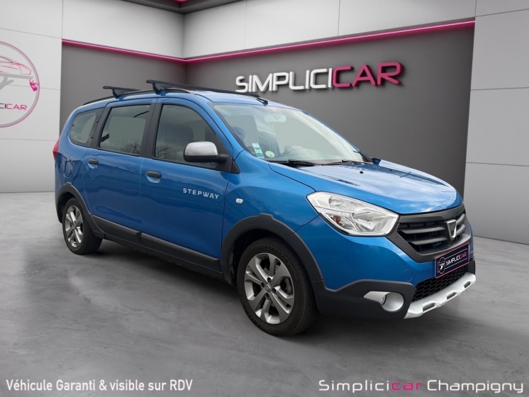 Dacia lodgy dci 110 7 places stepway - garantie 12 mois - gps - clim - régulateur occasion champigny-sur-marne (94)...