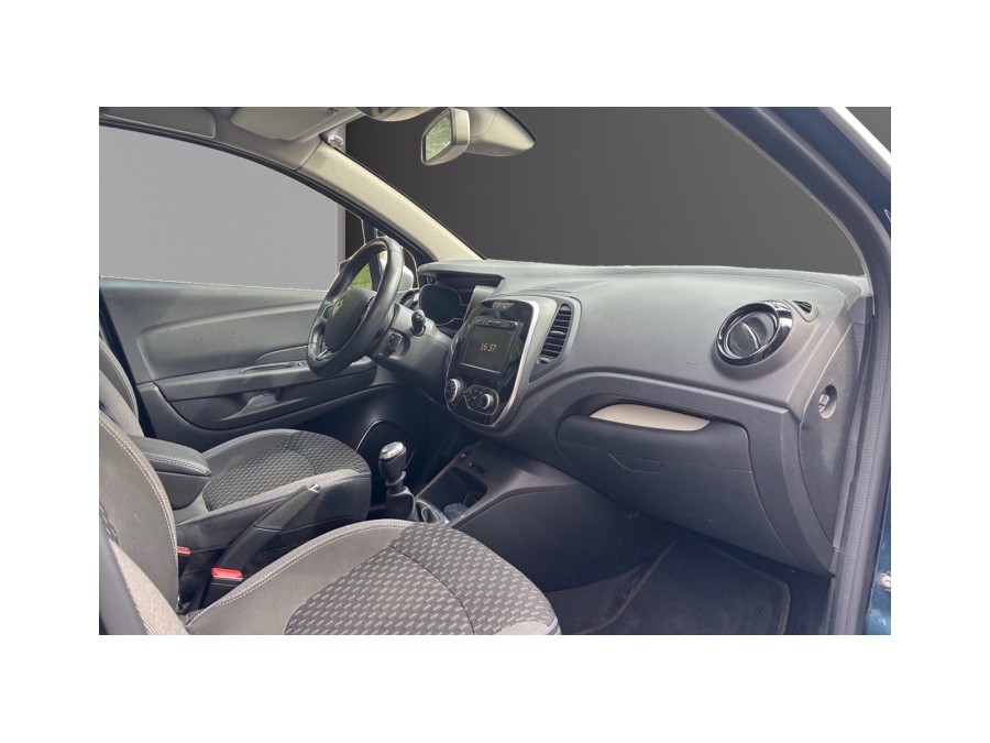 RENAULT d'occasion CAPTUR 1.3 TCE 130 SUNSET de 2019 Nice (06)﻿