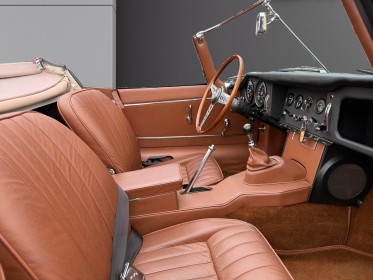 Jaguar type e 4.2 1967 occasion simplicicar rouen simplicicar simplicibike france