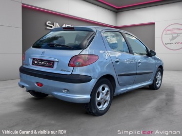 Peugeot 206 2.0 hdi xt moteur changé avec 140 000 km / kit distribution et embrayage neufs occasion avignon (84) simplicicar...