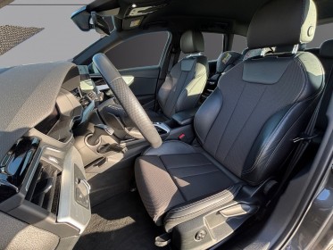 Audi a4 avant 35 tfsi 150 s tronic s-line suivi audi attelage electrique apple car play caméra recul sièges chauffant...