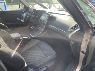 Renault scenic iv business dci 110 energy business  entretien renault complet garantie 12 mois occasion simplicicar royan...