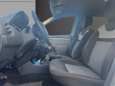 Dacia duster dci 110 4x2 lauréate plus 2017 occasion simplicicar beaune simplicicar simplicibike france