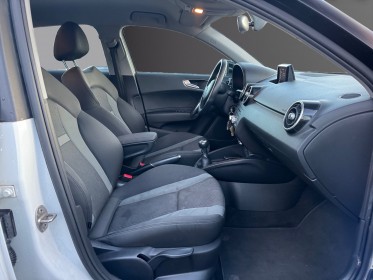 Audi a1 sportback 1.4 tfsi 125 midnight series régulateur radar keyless garantie 12 mois occasion barberey simplicicar...