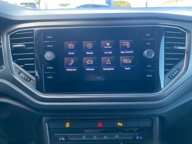 Volkswagen t-roc 1.6 tdi 115 lounge régulateur adaptatif carplay radars de recul garantie 12 mois occasion barberey...