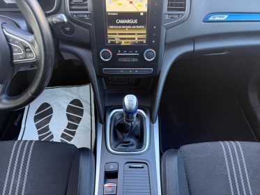 Renault megane iv berline dci 130 gt line caméra carplay drive mode garantie 12 mois occasion simplicicar marignane ...
