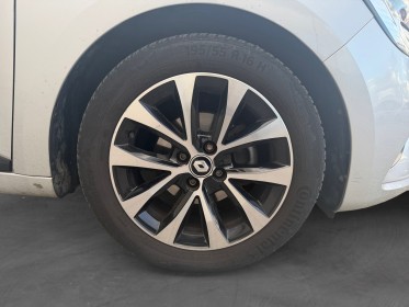 Renault clio v tce 90 equilibre radar de recul carplay garantie 12 mois occasion simplicicar lunel simplicicar simplicibike...