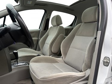 Peugeot 207 1.6e 16v 120ch sport a/ toit panoramique occasion simplicicar orgeval  simplicicar simplicibike france