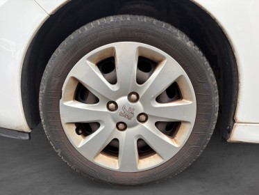 Peugeot 207 1.6e 16v 120ch sport a/ toit panoramique occasion simplicicar orgeval  simplicicar simplicibike france