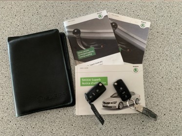 Skoda superb 2.0 tdi 170cv elegance dsg / 1ère main / entretien complet skoda / garantie 12 mois occasion simplicicar...