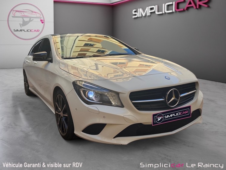 Mercedes classe cla shooting brake business 200 cdi business executive toit panoramique ouvrant très propre garantie 12 mois...