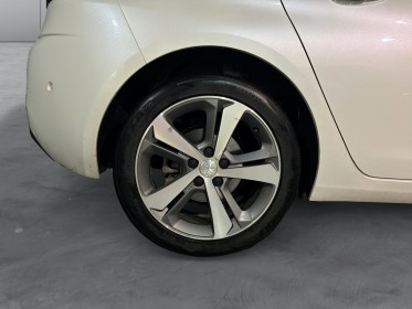 Peugeot 308 bluehdi 130ch ss eat8 tech edition carplay garantie 12 mois occasion simplicicar saint-jean simplicicar...