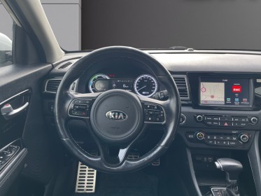 Kia niro 1.6 / 141ch / cam de recul  apple car play  attelage occasion simplicicar la fleche simplicicar simplicibike france