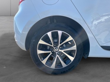 Renault clio v tce 90 equilibre / etat proche du neuf garantie 12 mois occasion simplicicar la ciotat simplicicar...