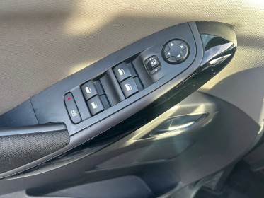 Citroen c4 picasso bluehdi 120 ss eat6 feel occasion simplicicar lagny  simplicicar simplicibike france