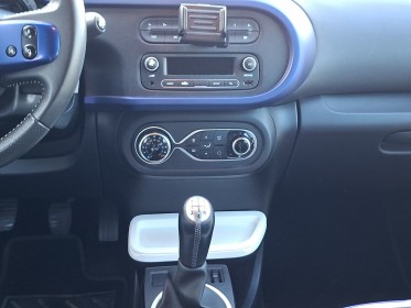 Renault twingo iii 1.0 70 ch cosmic - climatisation auto - bluetooth - toit ouvrant occasion champigny-sur-marne (94)...