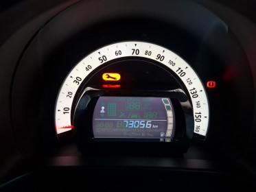 Renault twingo iii 1.0 70 ch cosmic - climatisation auto - bluetooth - toit ouvrant occasion champigny-sur-marne (94)...