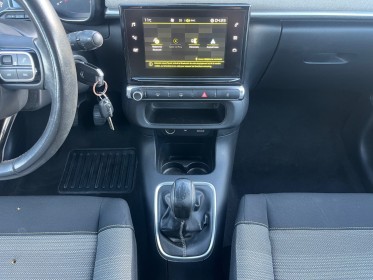 Citroen c3 iii 82 feel distri faite carplay radar ar régulateur Écran tactile clim bizone garantie 12 mois occasion...