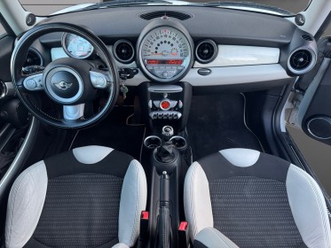 Mini cooper mini cooper 1.6 camden edition garantie 12 mois occasion simplicicar mery-sur-oise simplicicar simplicibike france