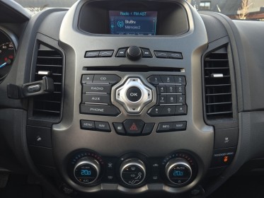 Ford ranger double cabine 2.2 tdci 150 4x4 limited / 4 pneus neufs tt / sièges chauffants occasion simplicicar lille ...