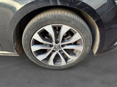 Renault megane iv berline blue dci 115 - carplay entretiens renault garantie 12 mois occasion simplicicar le raincy...