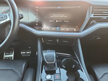 Volkswagen touareg 3.0 tdi 286ch tiptronic 8 4motion r-line exclusive  toit pano   attelage   garantie 12 mois occasion...