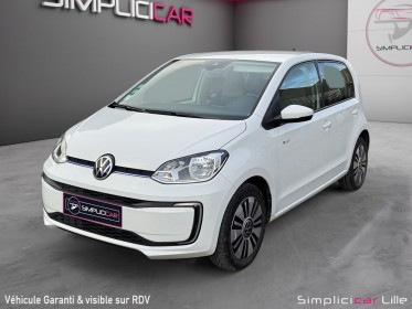 Volkswagen e-up! 2.0 electrique  1ere main suivi constructeur occasion simplicicar lille  simplicicar simplicibike france