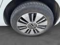 Volkswagen e-up! 2.0 electrique  1ere main suivi constructeur occasion simplicicar lille  simplicicar simplicibike france
