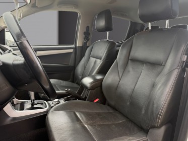 Isuzu d-max crew cab 1.9 4x4 bva quasar cuir caméra garantie 12 mois occasion simplicicar lunel simplicicar simplicibike...