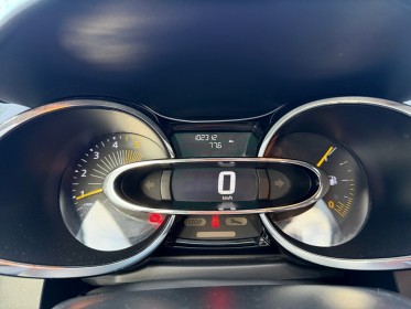 Renault clio iv business dci 90 energy eco2 business 82g garantie 12 mois occasion simplicicar lyon nord simplicicar...