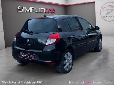 Renault clio iii dci 85 eco2 tom tom edition garantie 12 mois occasion simplicicar lyon nord simplicicar simplicibike france