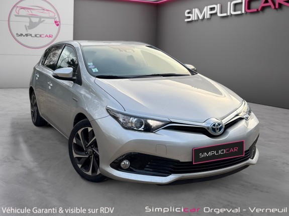 Toyota auris pro rc18 hybride 136h design business / caméra de recul / keyless occasion simplicicar orgeval  simplicicar...