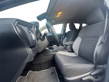 Toyota auris pro rc18 hybride 136h design business / caméra de recul / keyless occasion simplicicar orgeval  simplicicar...