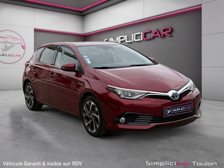 Toyota auris business hybride 136h - dynamic business -  1er main - suivi toyota complet - occasion simplicicar toulon est...