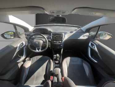 Peugeot 2008 ss bvm5 crossway 2008  1.2 puretech 110ch occasion avignon (84) simplicicar simplicibike france
