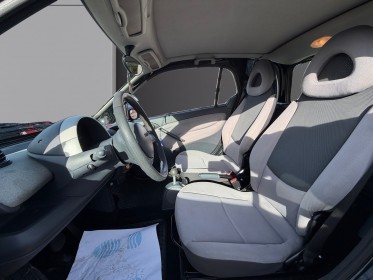 Smart fortwo 0.7 i 61 cv occasion avignon (84) simplicicar simplicibike france